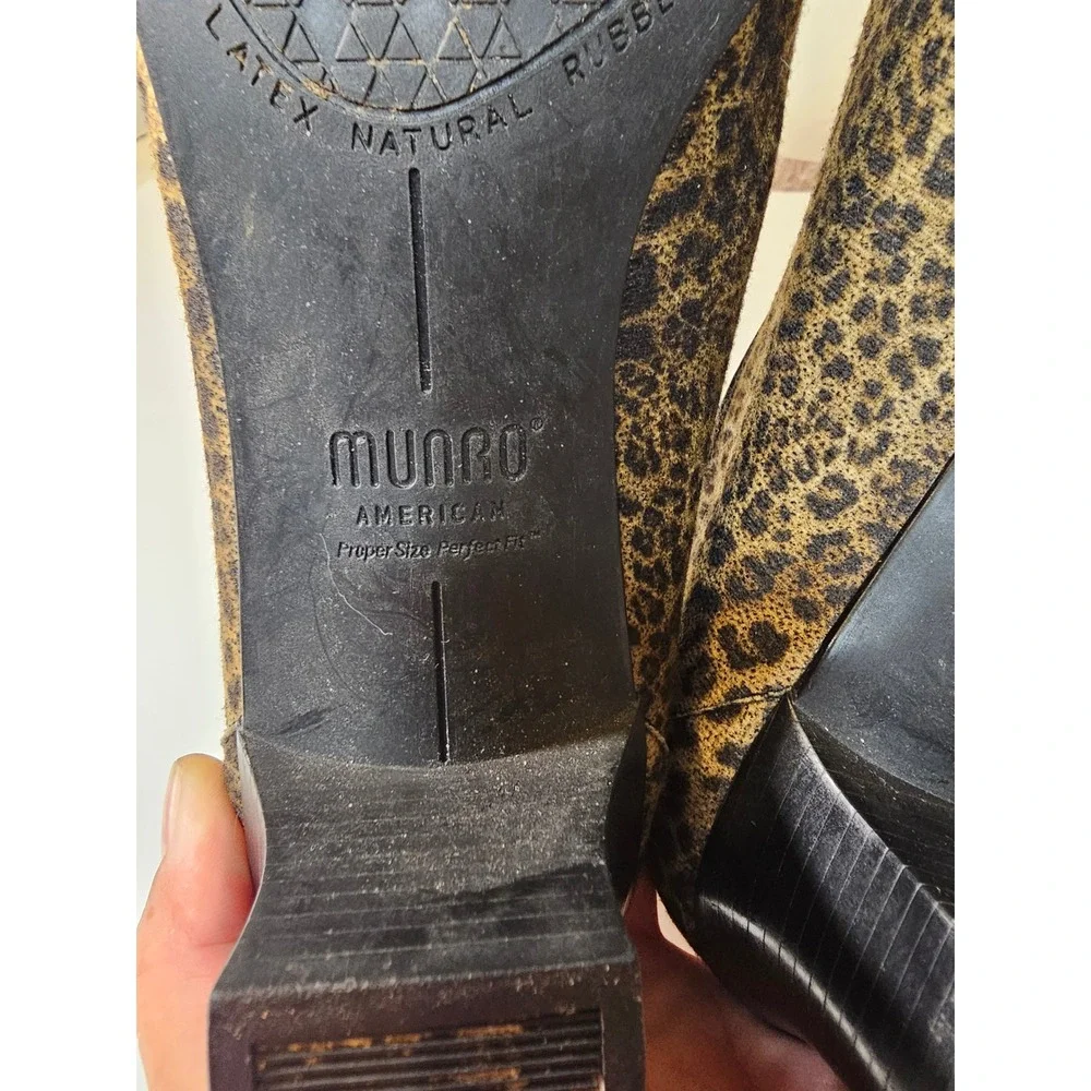 Munro American Leopard Print Shooties Tan Black Block Heel Round Toe Pumps 2in